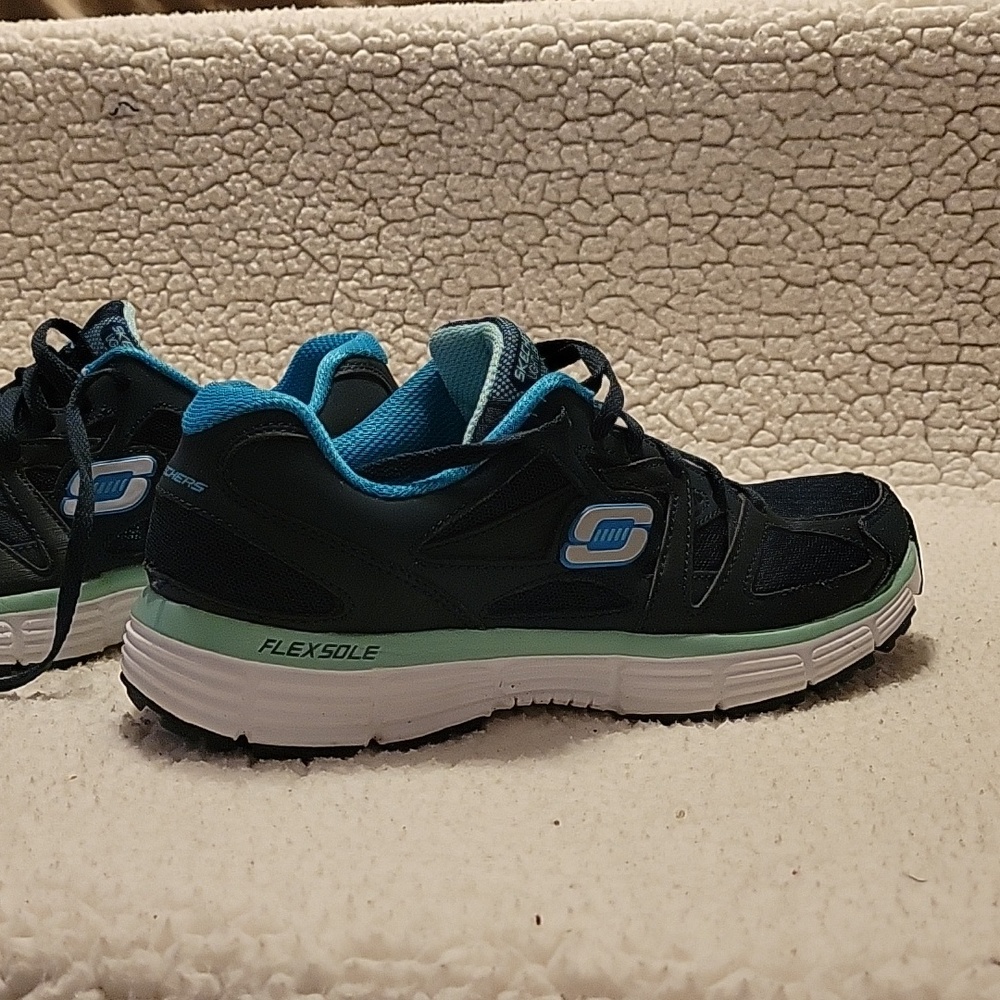 Womens sketchers